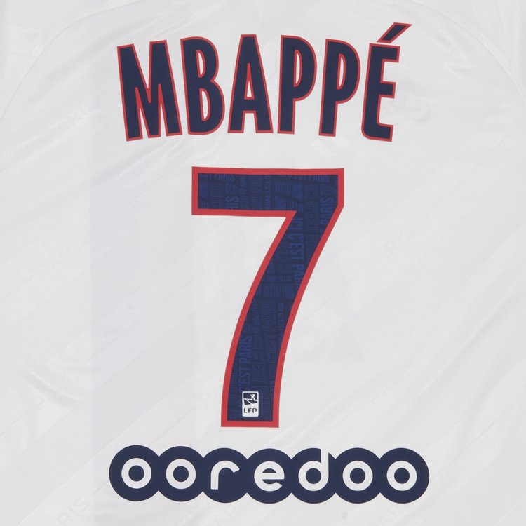 Pre Owned Paris Saint Germain Mbappe 7 Third Stadium Jersey White