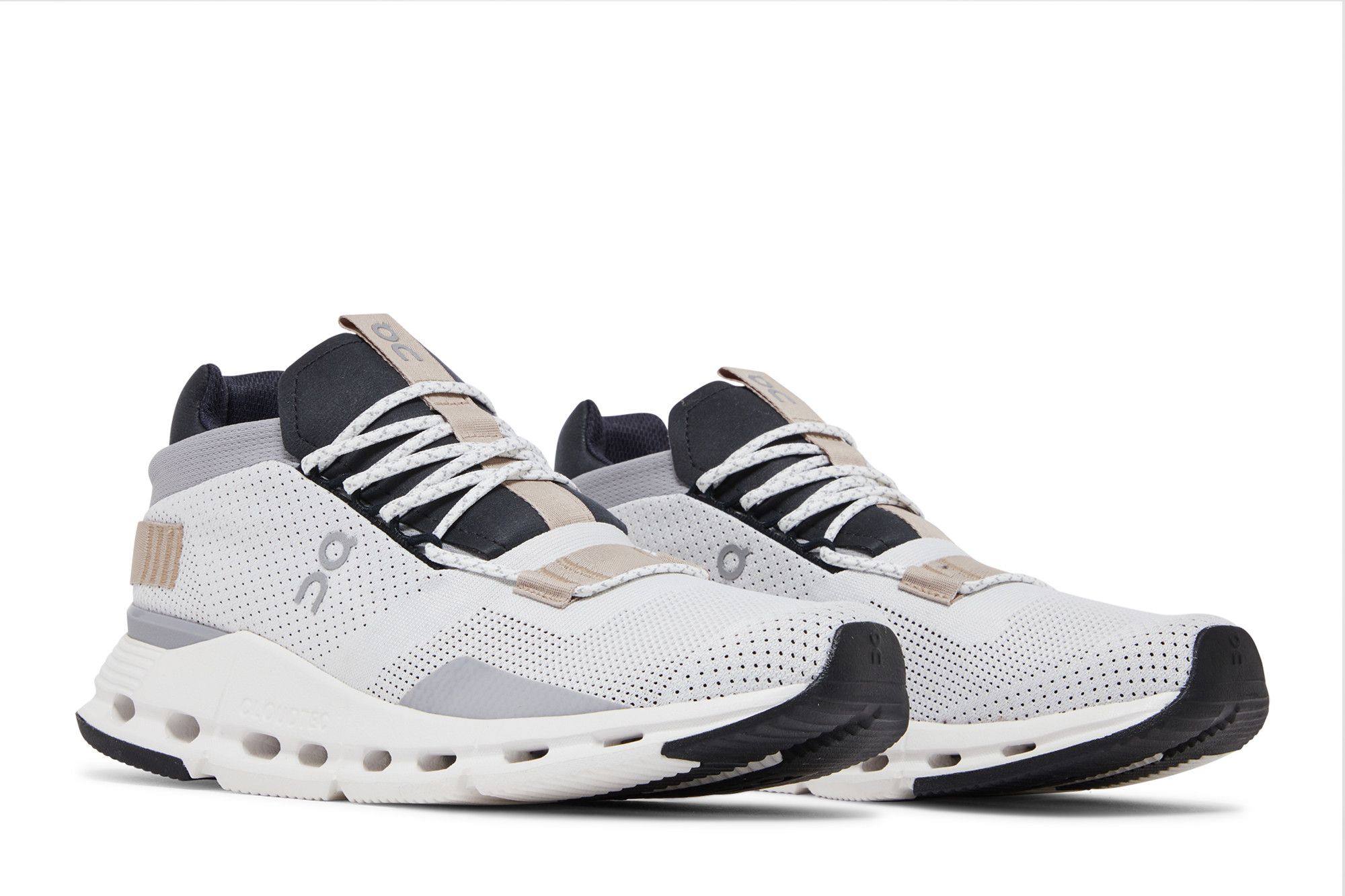 On Cloudnova White/Sand 新品