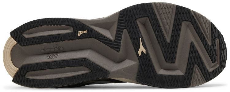 Diadora Atomo V7000 Black Smoke Grey