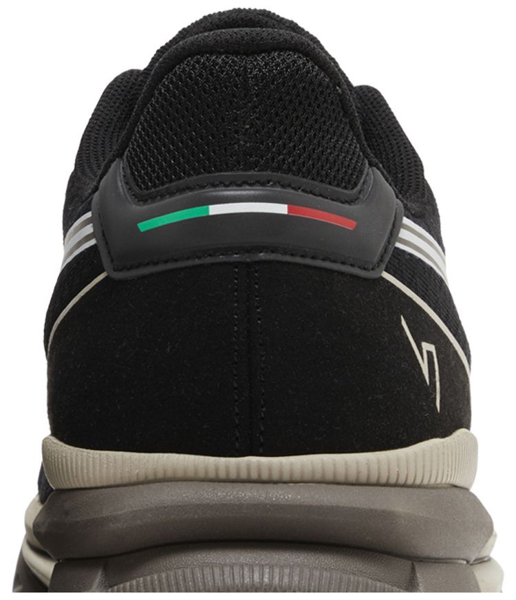 Diadora Atomo V7000 Black Smoke Grey