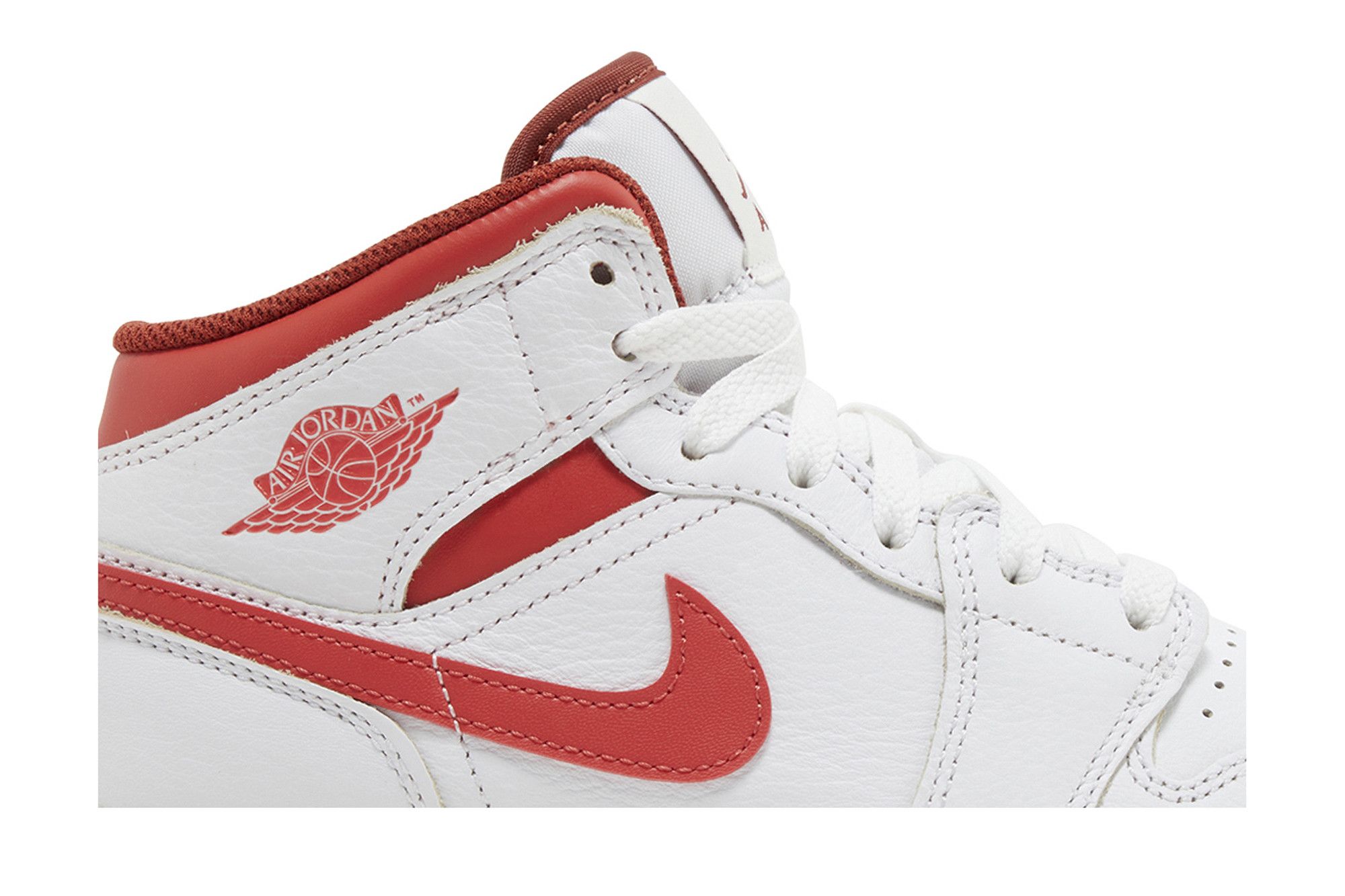 Buy Air Jordan 1 Mid SE GS 'White Dune Red' - FJ3464 160 | GOAT