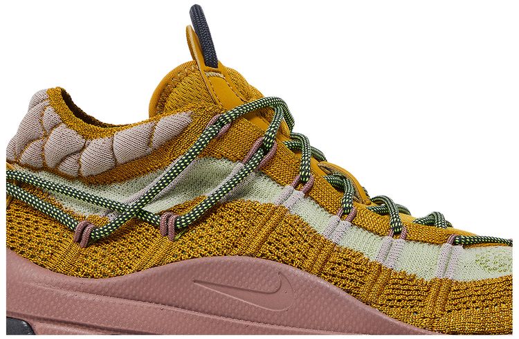 Nike Wmns Air Max Flyknit Venture Bronzine Smokey Mauve