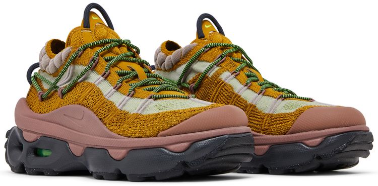 Nike Wmns Air Max Flyknit Venture Bronzine Smokey Mauve