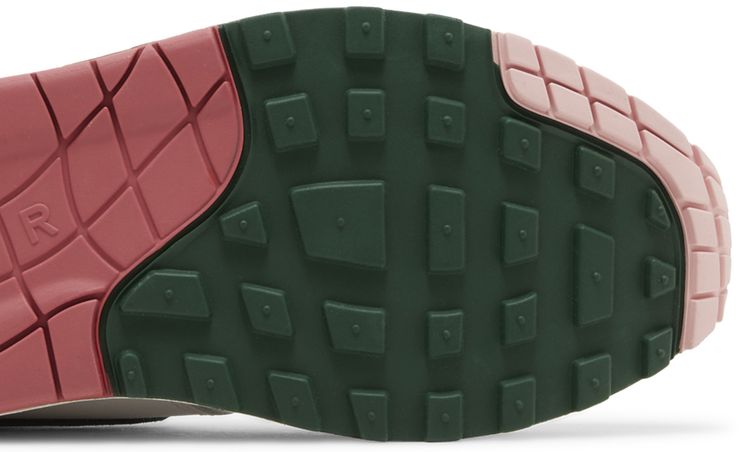 Nike Wmns Air Max 1 All Petals United