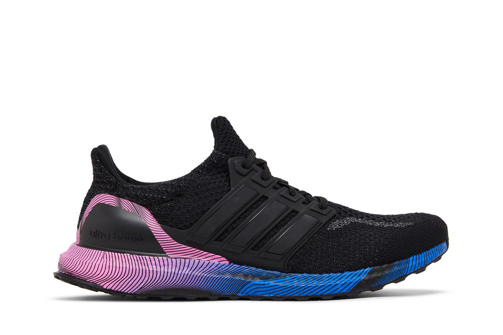Ultra boost best sale black gradient