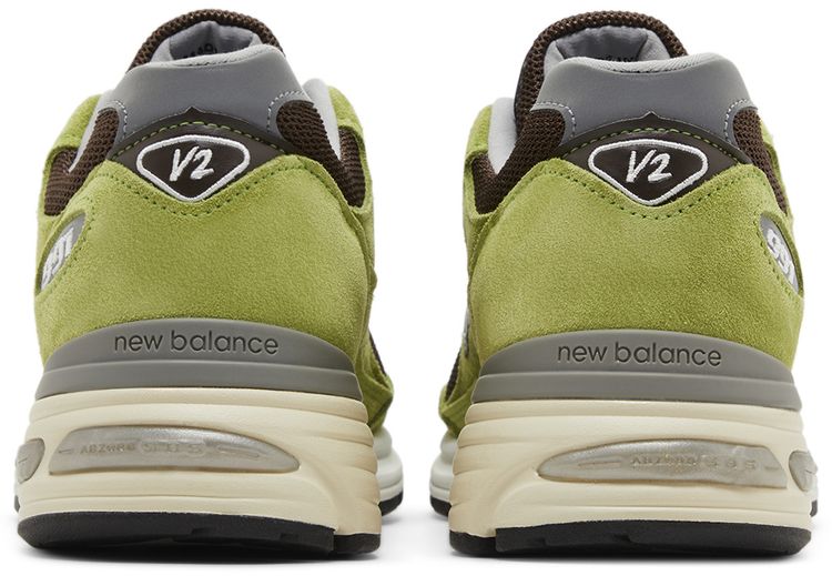 Danielle Cathari x 991v2 Made in England Matcha