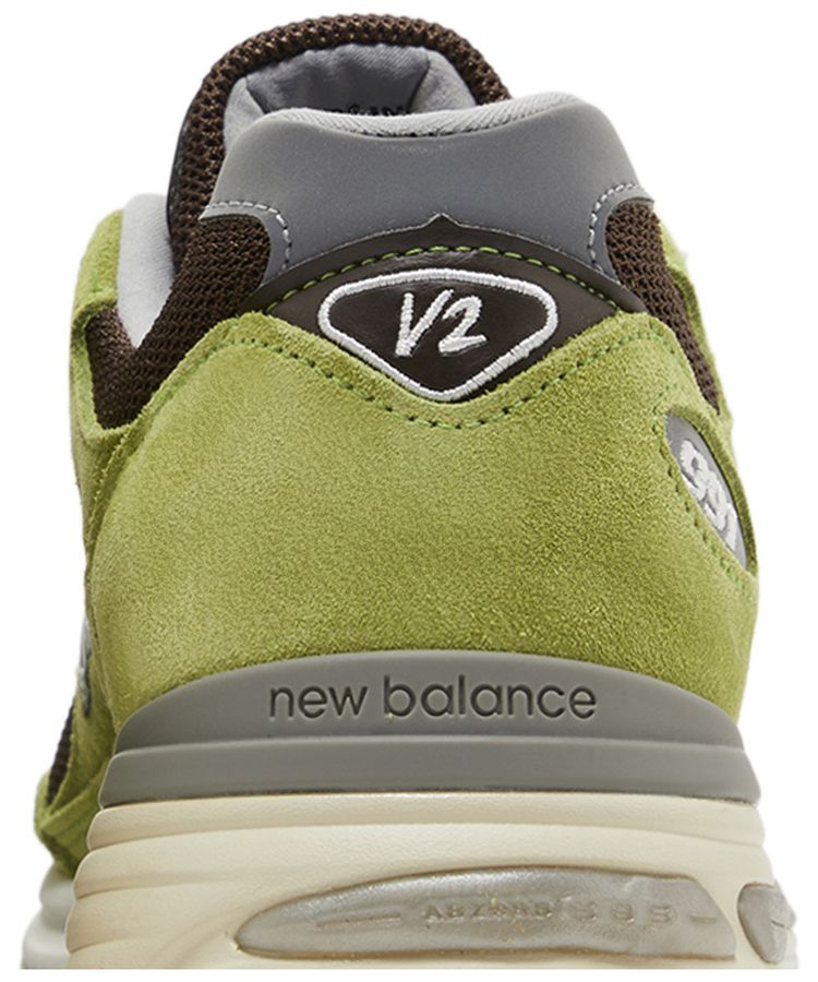Danielle Cathari x 991v2 Made in England Matcha