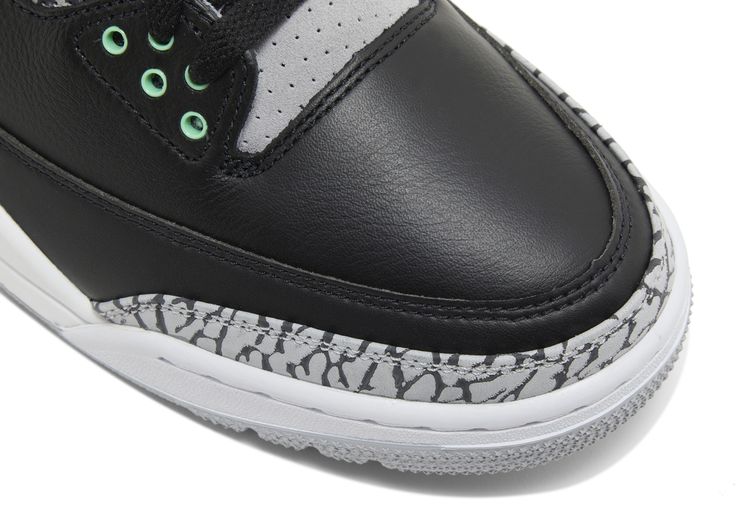 Air Jordan 3 Retro Green Glow