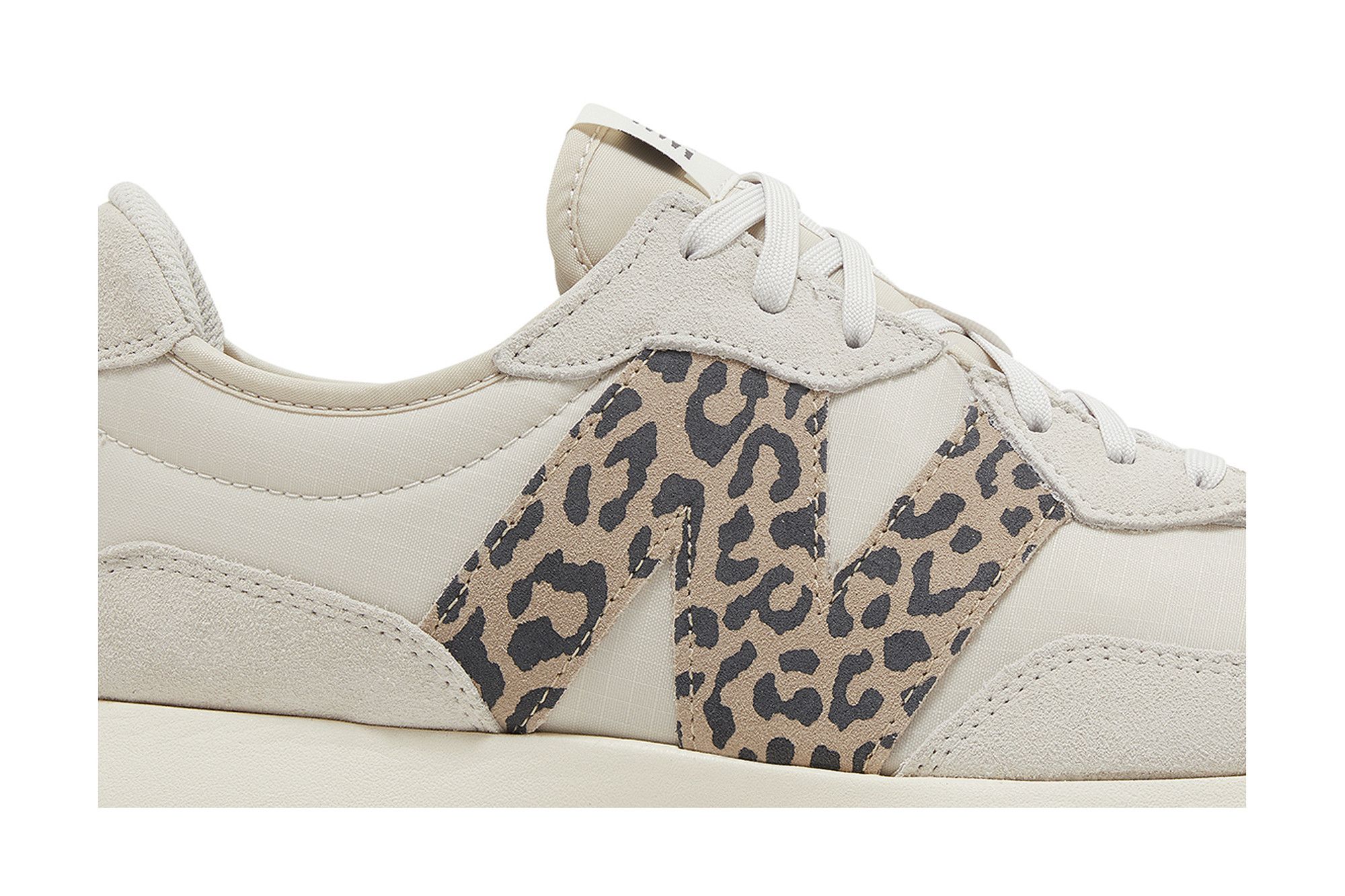 大人気【New Balance】327 Animal Pack アニマル柄★関税/送料込 大人気【New Balance】327 Animal Pack アニマル柄☆関税/送料込