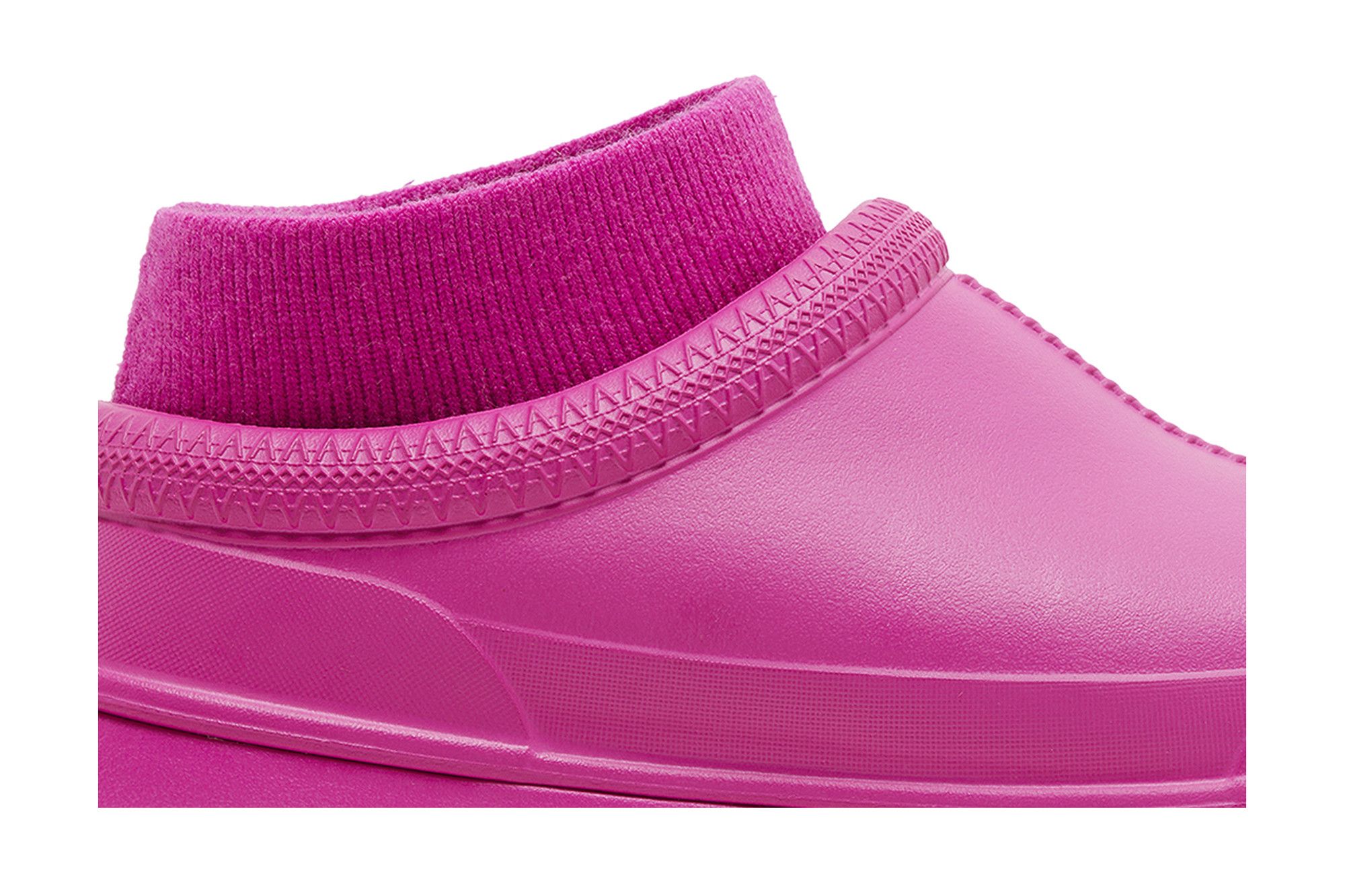 Buy UGG Wmns Tasman X 'Dragon Fruit' - 1125730 DFRT | GOAT