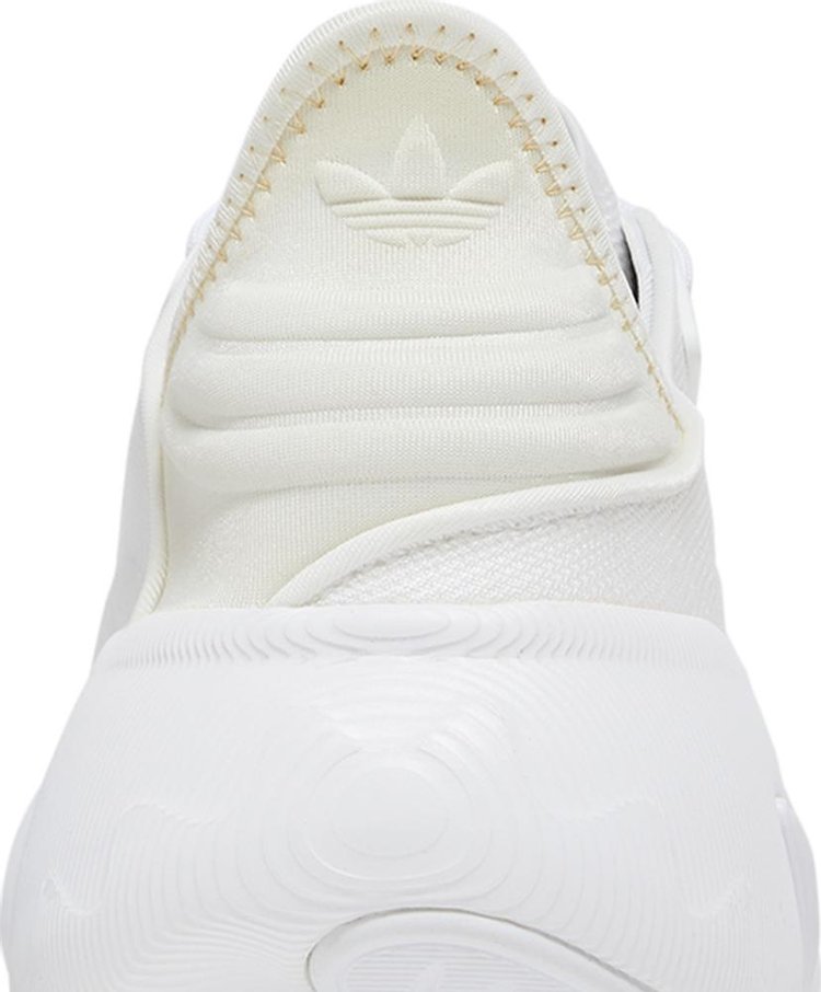 adiFOM SLTN White Dash Grey