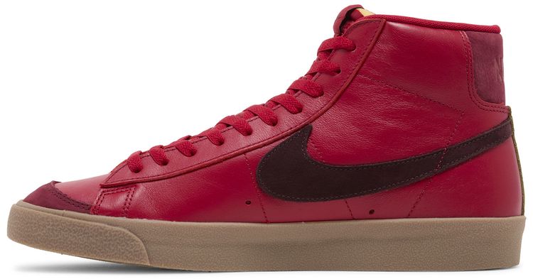 Nike Blazer Mid 77 Layers of Love