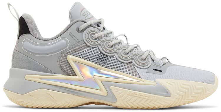 Li Ning Wade Son of Flash Grey Boy