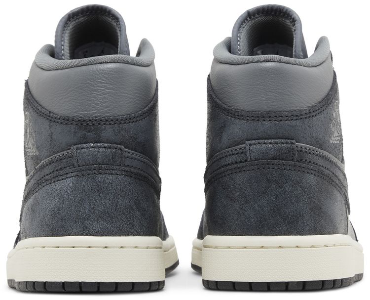 Wmns Air Jordan 1 Mid Distressed Smoke Grey