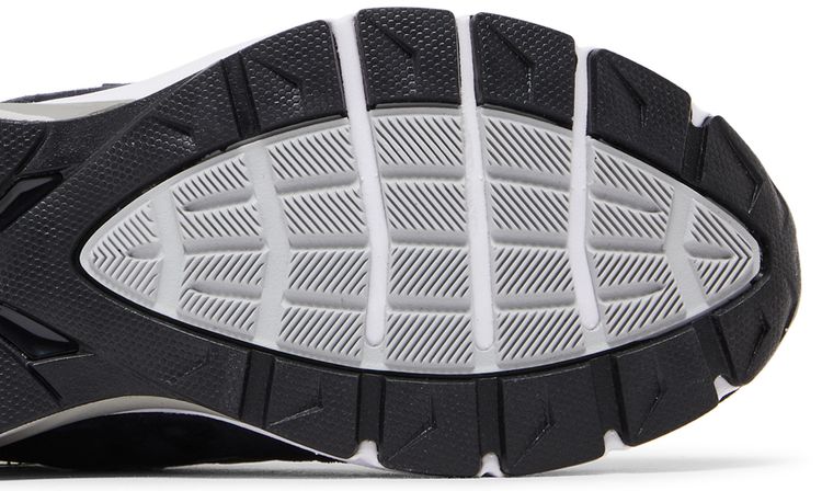 New Balance Wmns 990v5 Made in USA Navy Silver