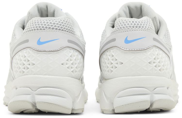 Air Zoom Vomero 5 Photon Dust University Blue