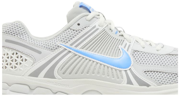 Air Zoom Vomero 5 Photon Dust University Blue