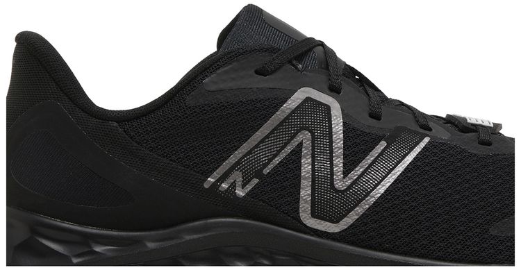 New Balance Fresh Foam Arishi v4 Black Metallic