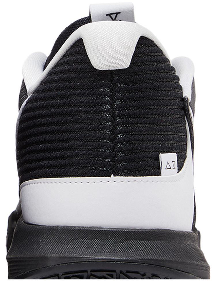 Nike Kyrie Low 5 TB Promo Black