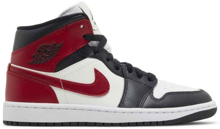Wmns Air Jordan 1 Mid Black Toe