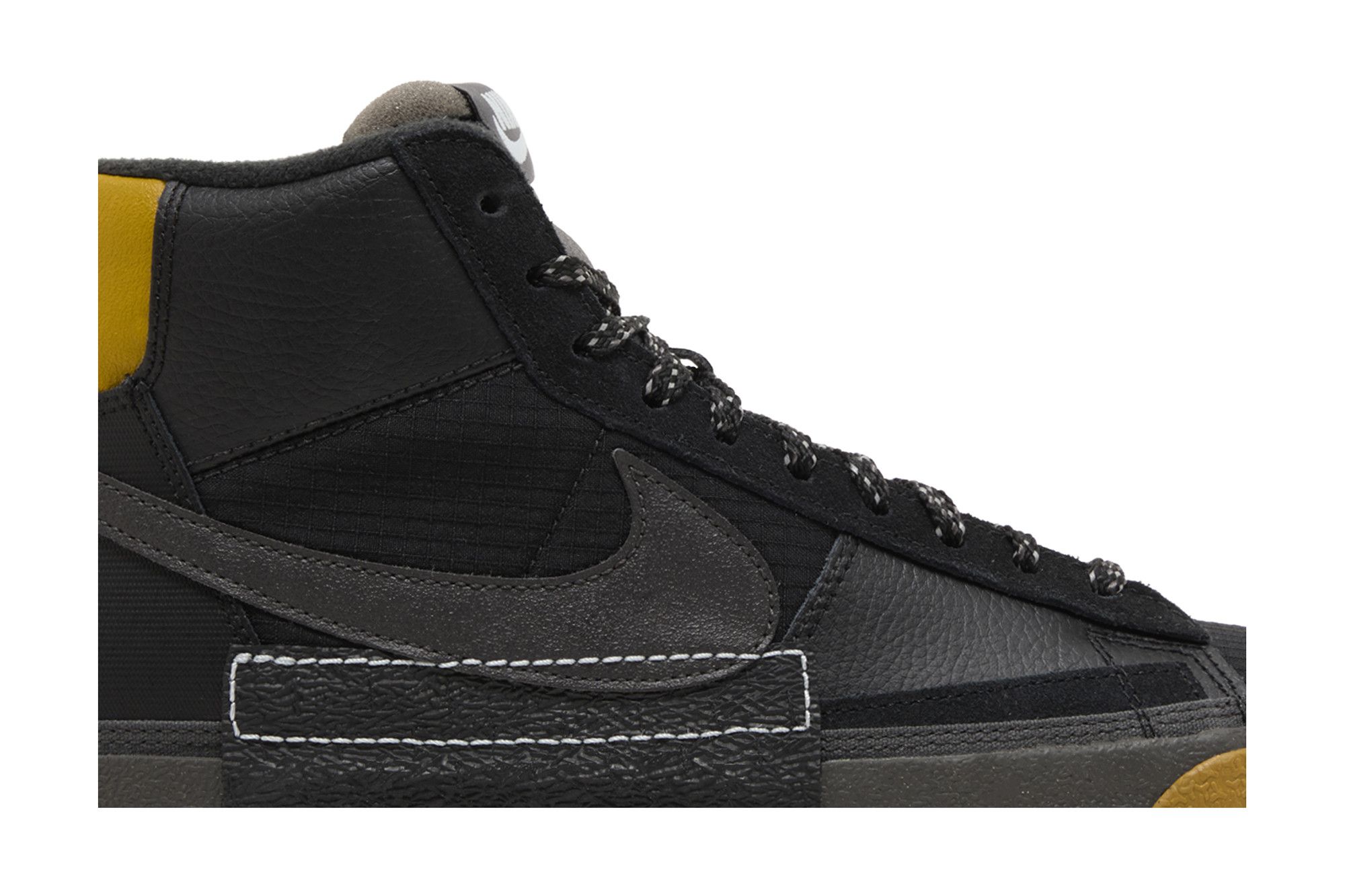 Nike blazer mid all black clearance