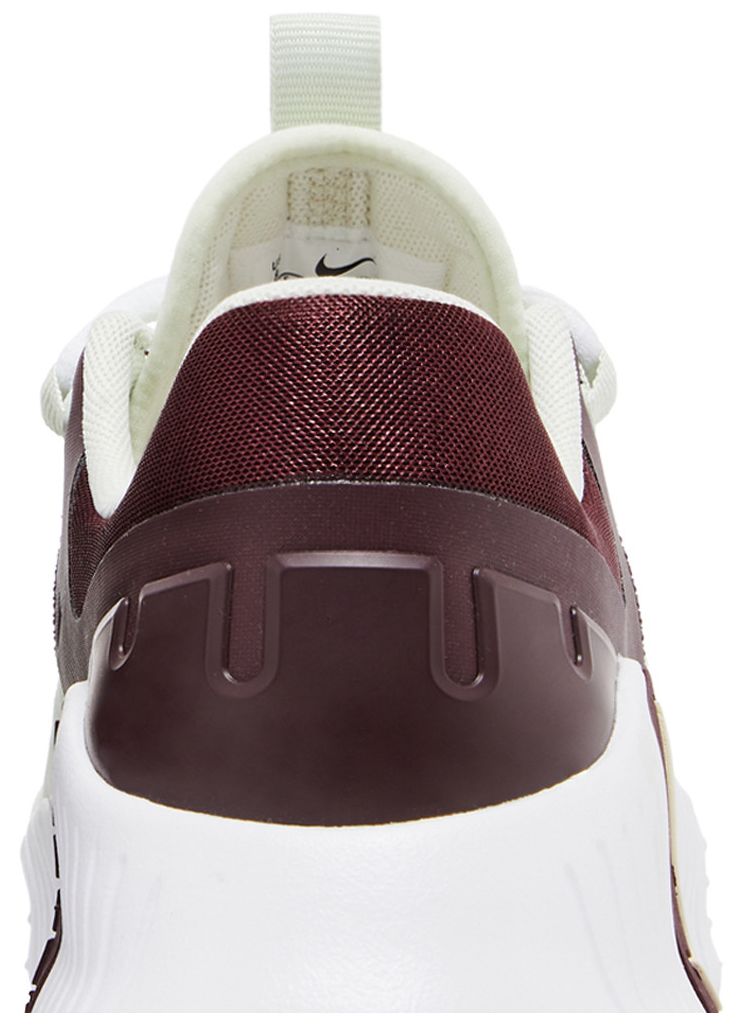 Nike Wmns Free Metcon 5 Sea Glass Burgundy Crush