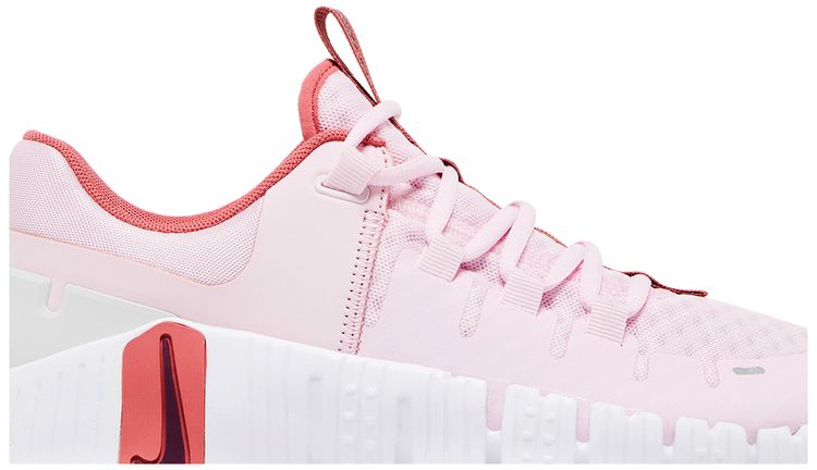 Nike Wmns Free Metcon 5 Premium Pink Foam Adobe