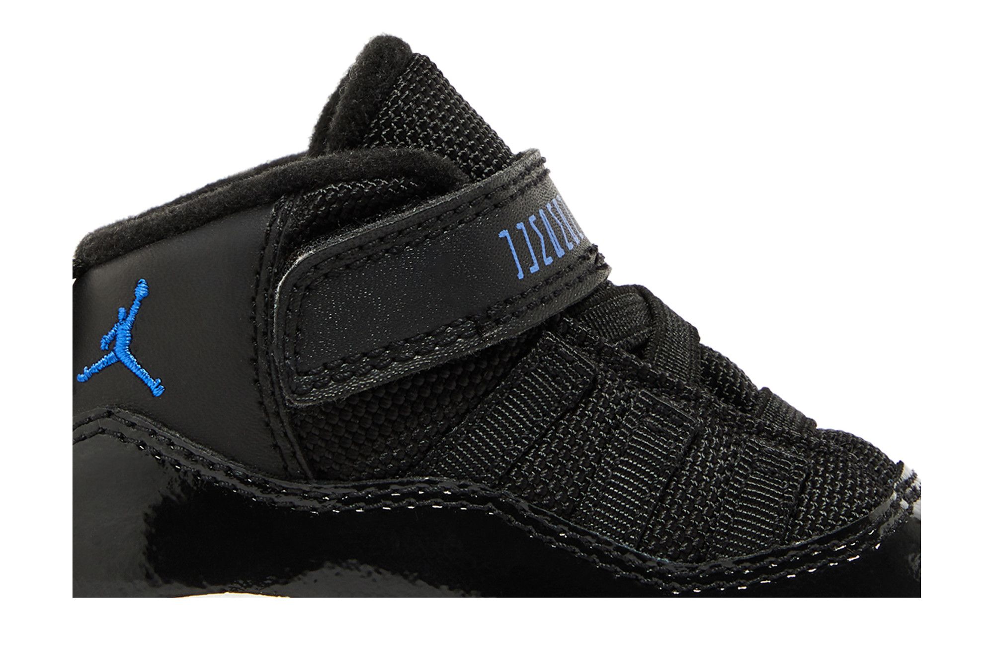 Jordan 11 space jam high hot sale