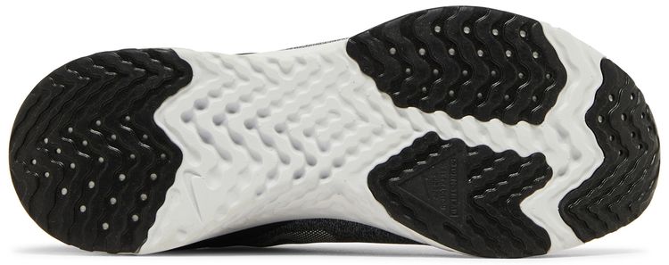 Nike Wmns Odyssey React Shield Cool Grey