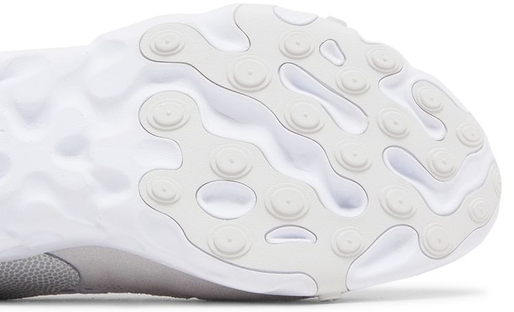 React Sertu Triple White