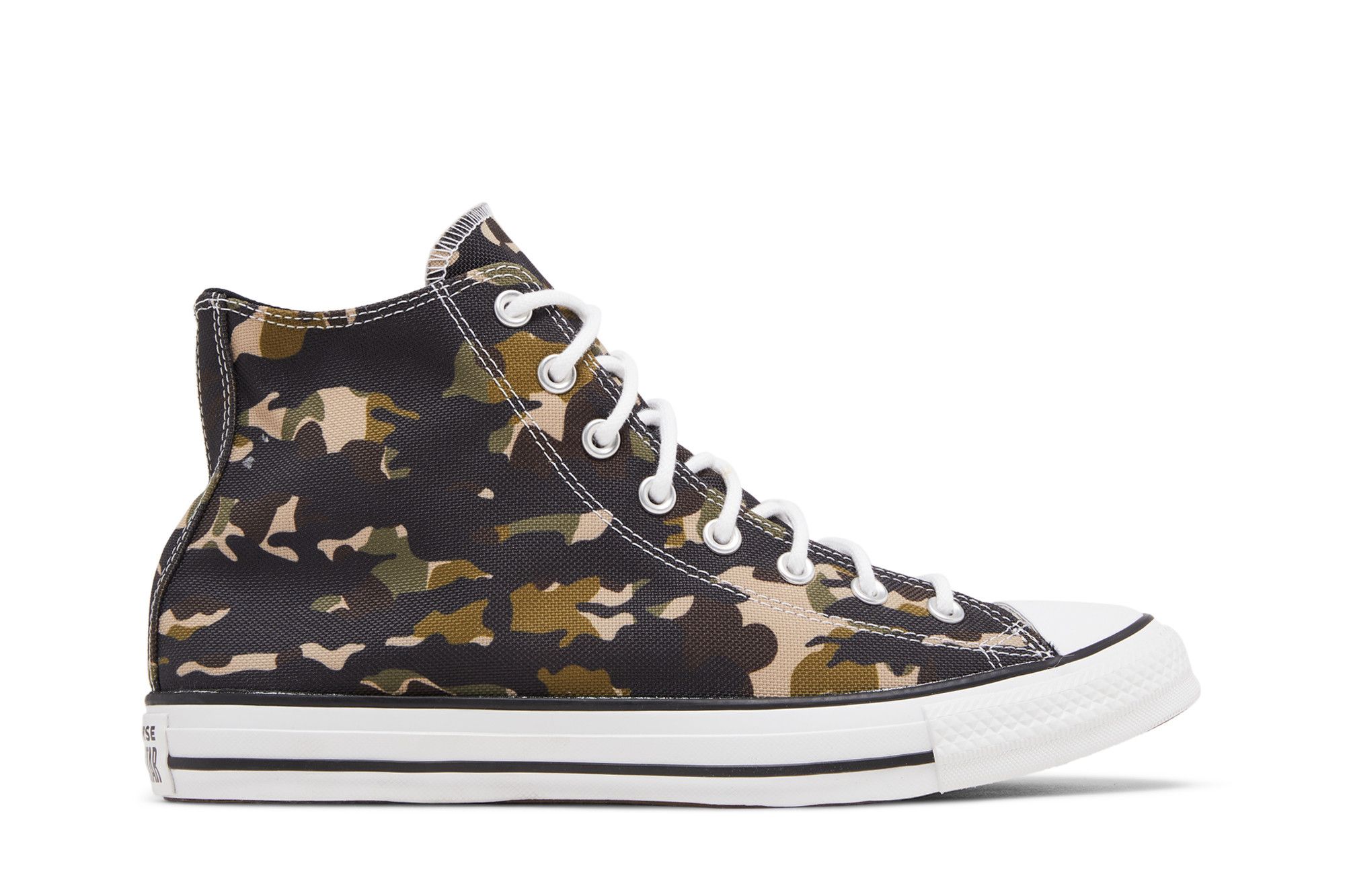 Size 3.5 Chuck Taylor All Star High Camo