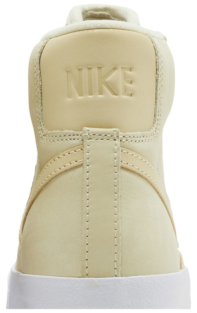 Nike Wmns Blazer Mid Premium Alabaster