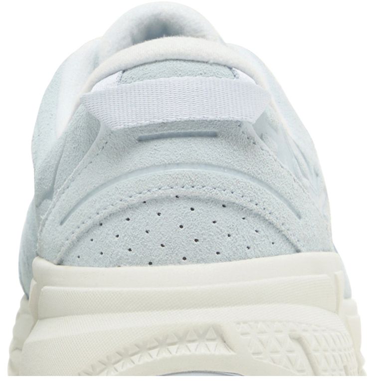 Clifton L Suede Country Air