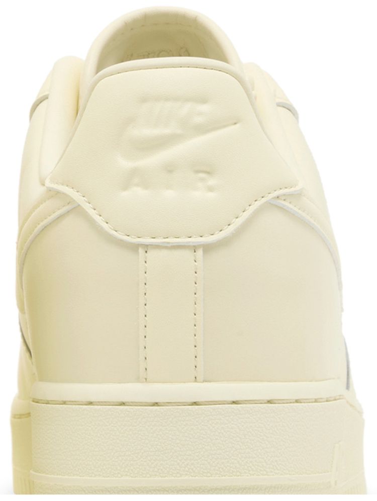Nike Air Force 1 07 Fresh   Coconut Milk