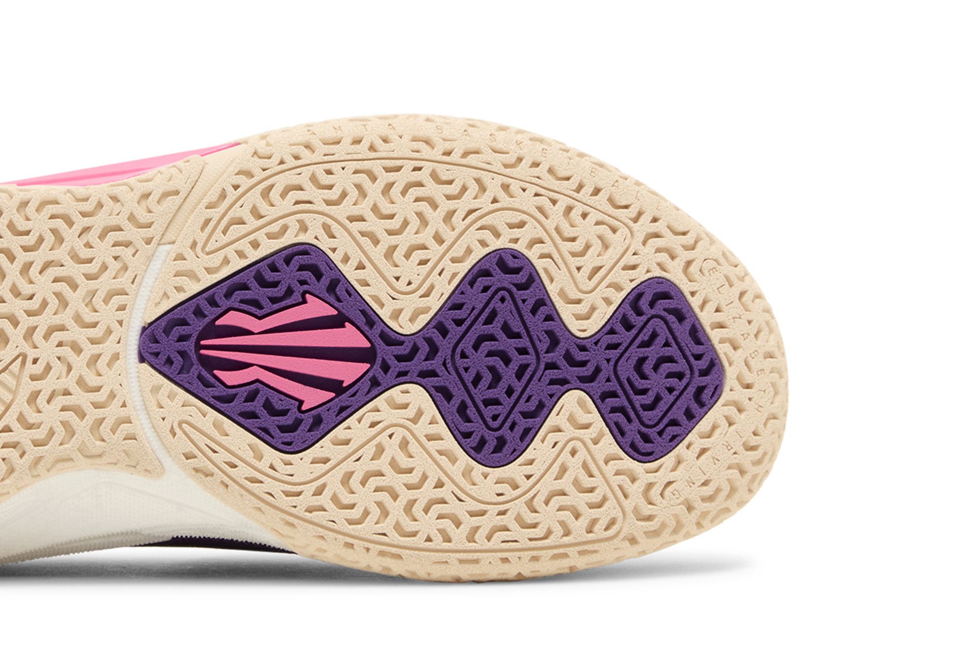 1381875_05.jpg.jpeg?width=750