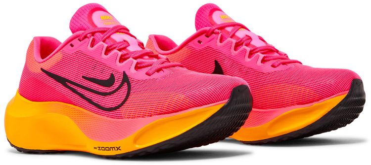 Nike Wmns Zoom Fly 5 Hyper Pink