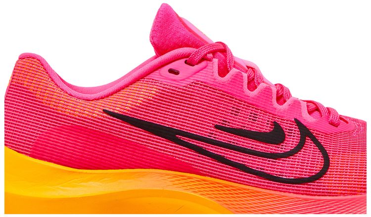 Nike Wmns Zoom Fly 5 Hyper Pink