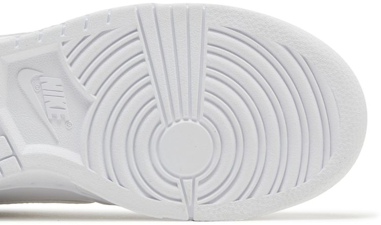 Nike Wmns Dunk Low SE Dance Pack   White Iridescent