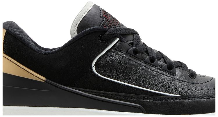 Wmns Air Jordan 2 Retro Low Black Metallic Gold