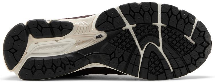 New Balance 2002R GORE TEX Black Coffee