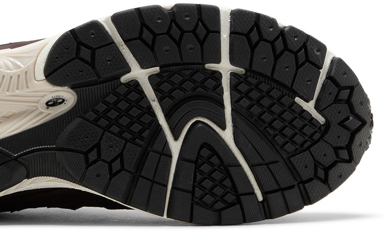New Balance 2002R GORE TEX Black Coffee