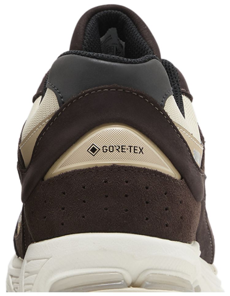 New Balance 2002R GORE TEX Black Coffee