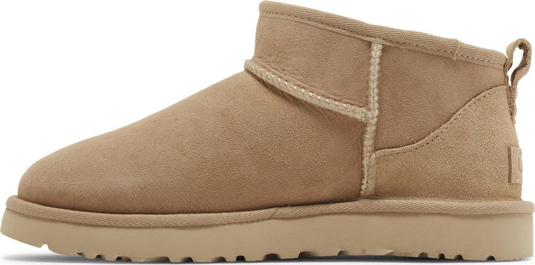 Wmns Classic Ultra Mini Boot Sand