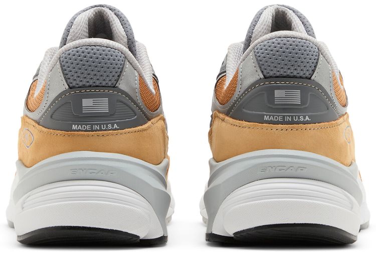 990v6 Made in USA Workwear
