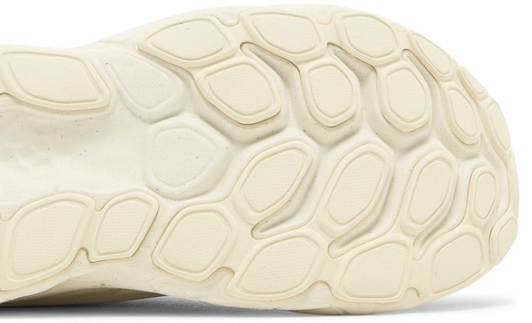 New Balance Wmns Fresh Foam X More v4 Black Dolce