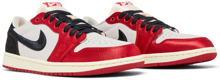 Trophy Room x Air Jordan 1 Retro Low OG SP Rookie Card   Away