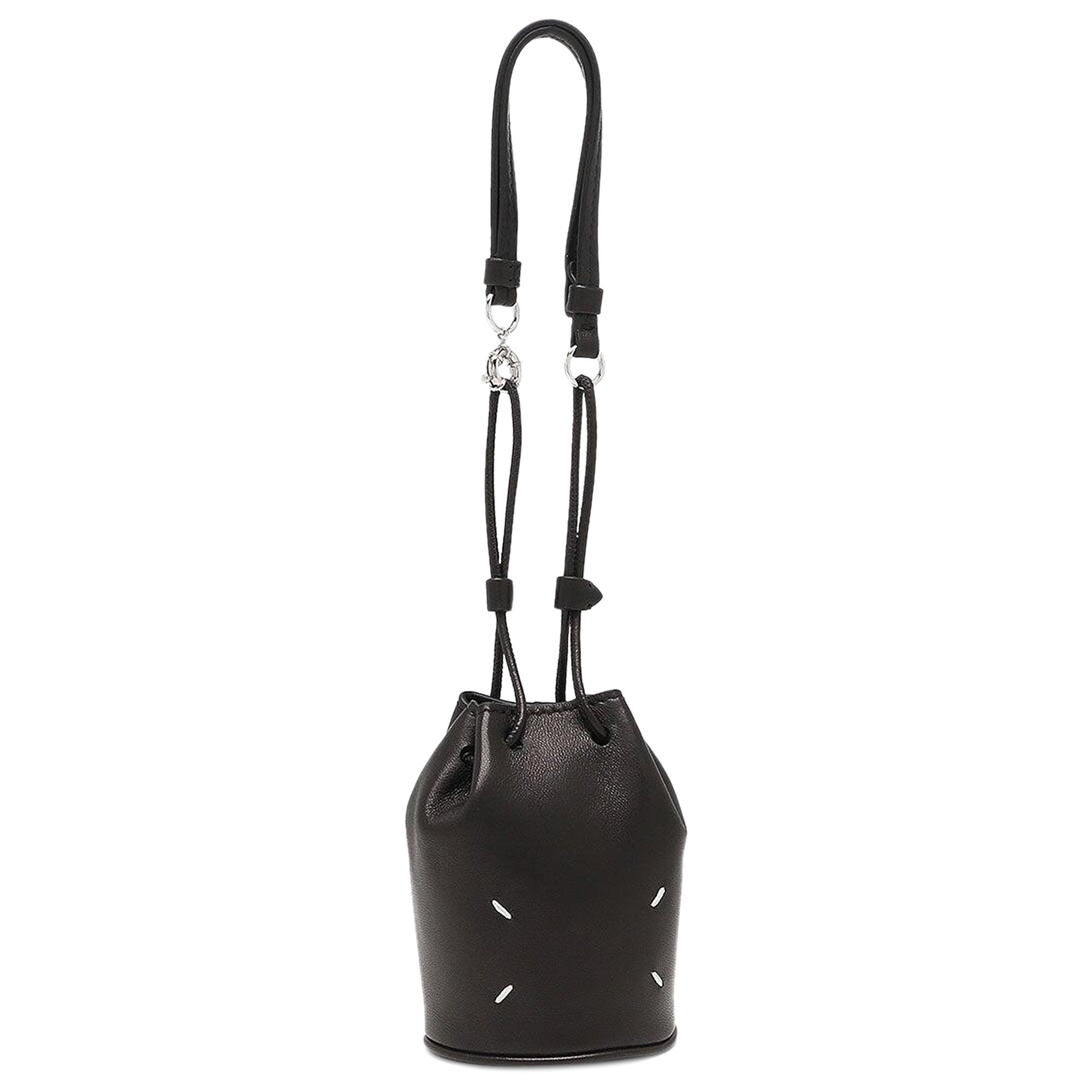 Maison margiela tabi bucket bag hotsell