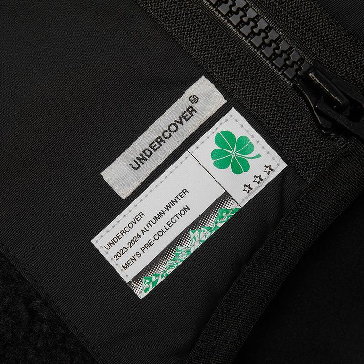 Undercover Fleece Stole Black