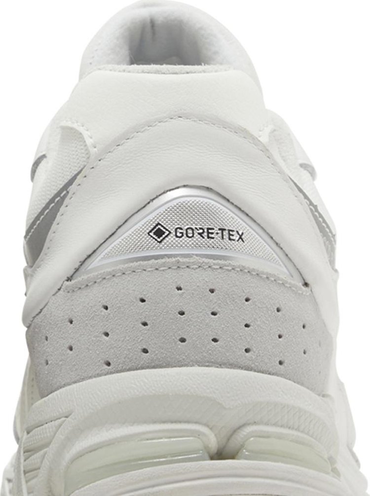 2002R GORE TEX White Brighton Grey