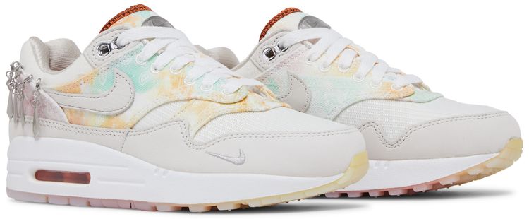Nike Wmns Air Max 1 87 Metal Charms